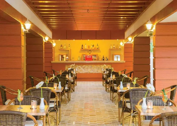 Iko Melisa Garden Hotel 4*